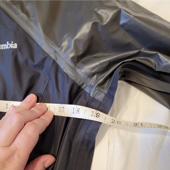 NWT Columbia Light windbreaker jacket - Picture 12 of 13